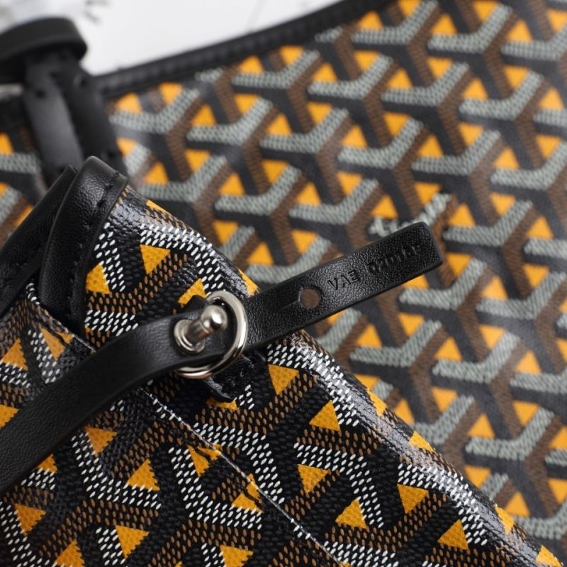 Goyard Shopping Bags